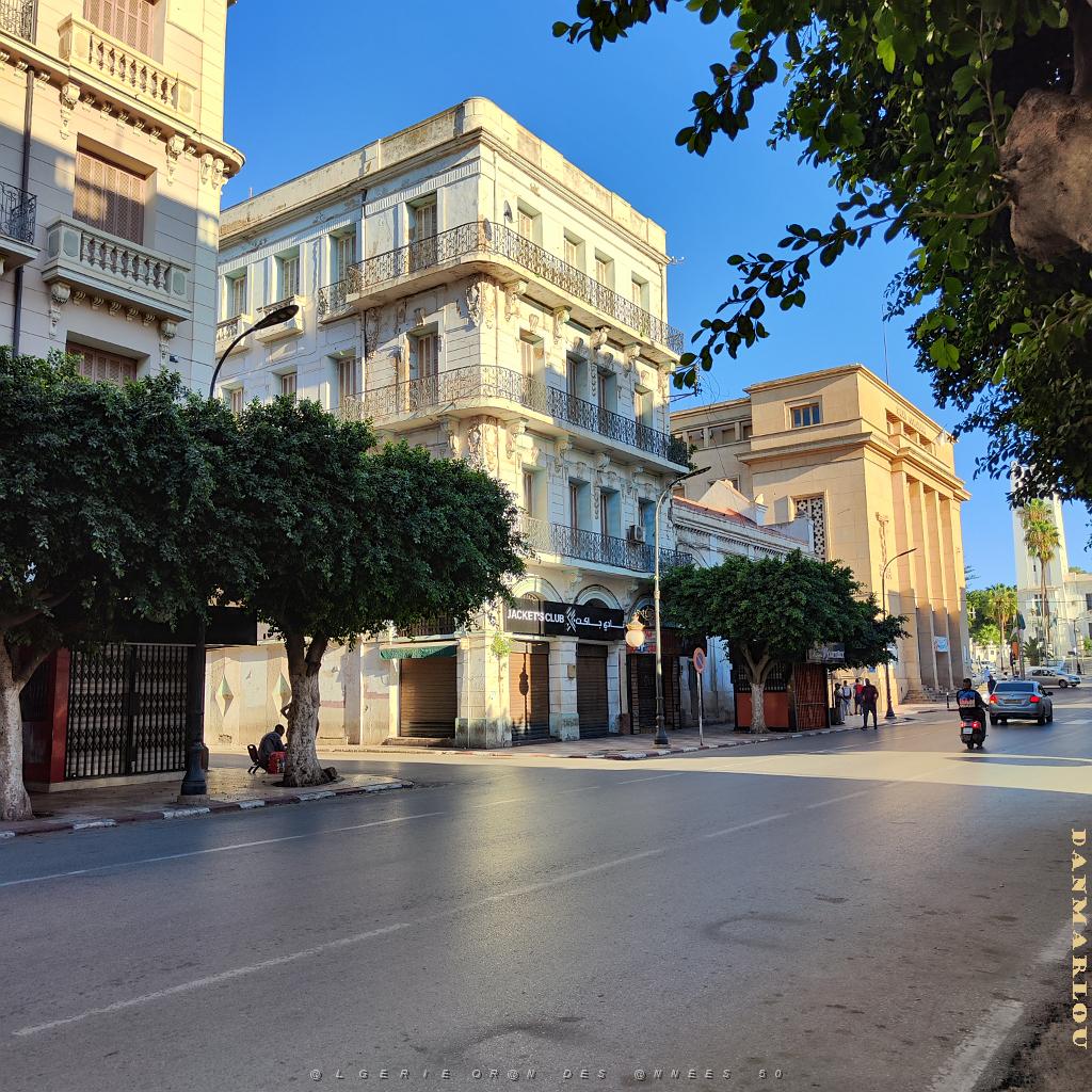 VOYAGE 20230929_172022 MOSTAGANEM.jpg